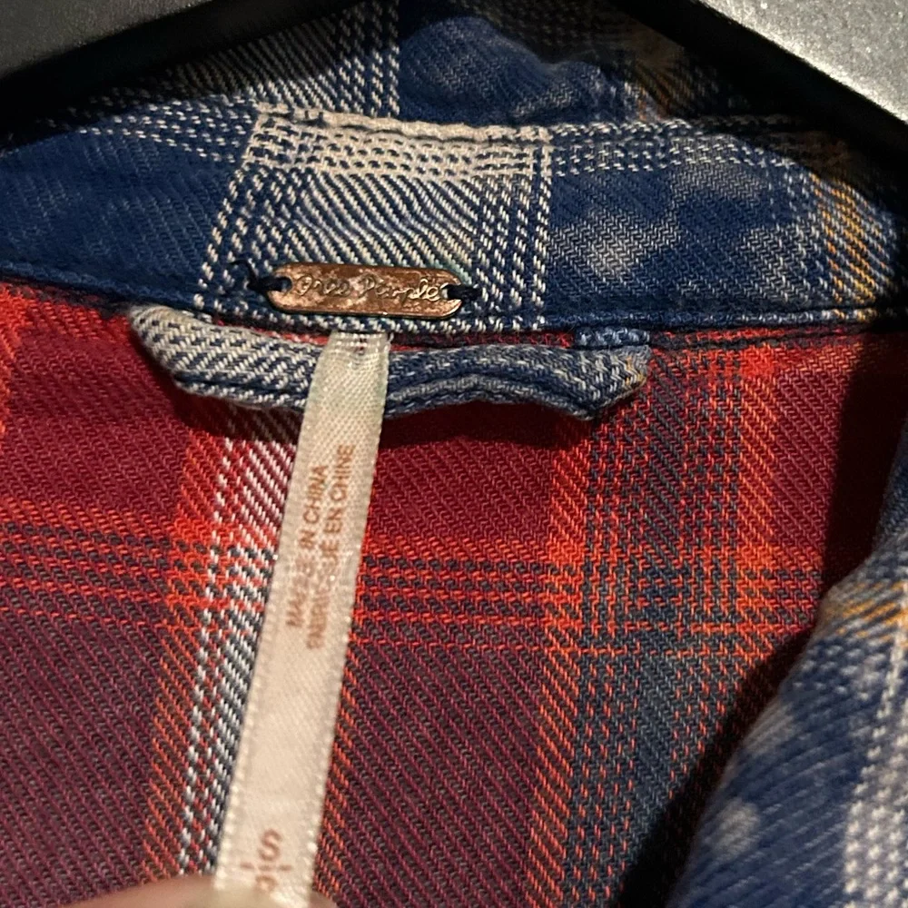 Free People Blue Plaid Deconstructed Shacket / Jacket Size Small - Picture 7 of 9